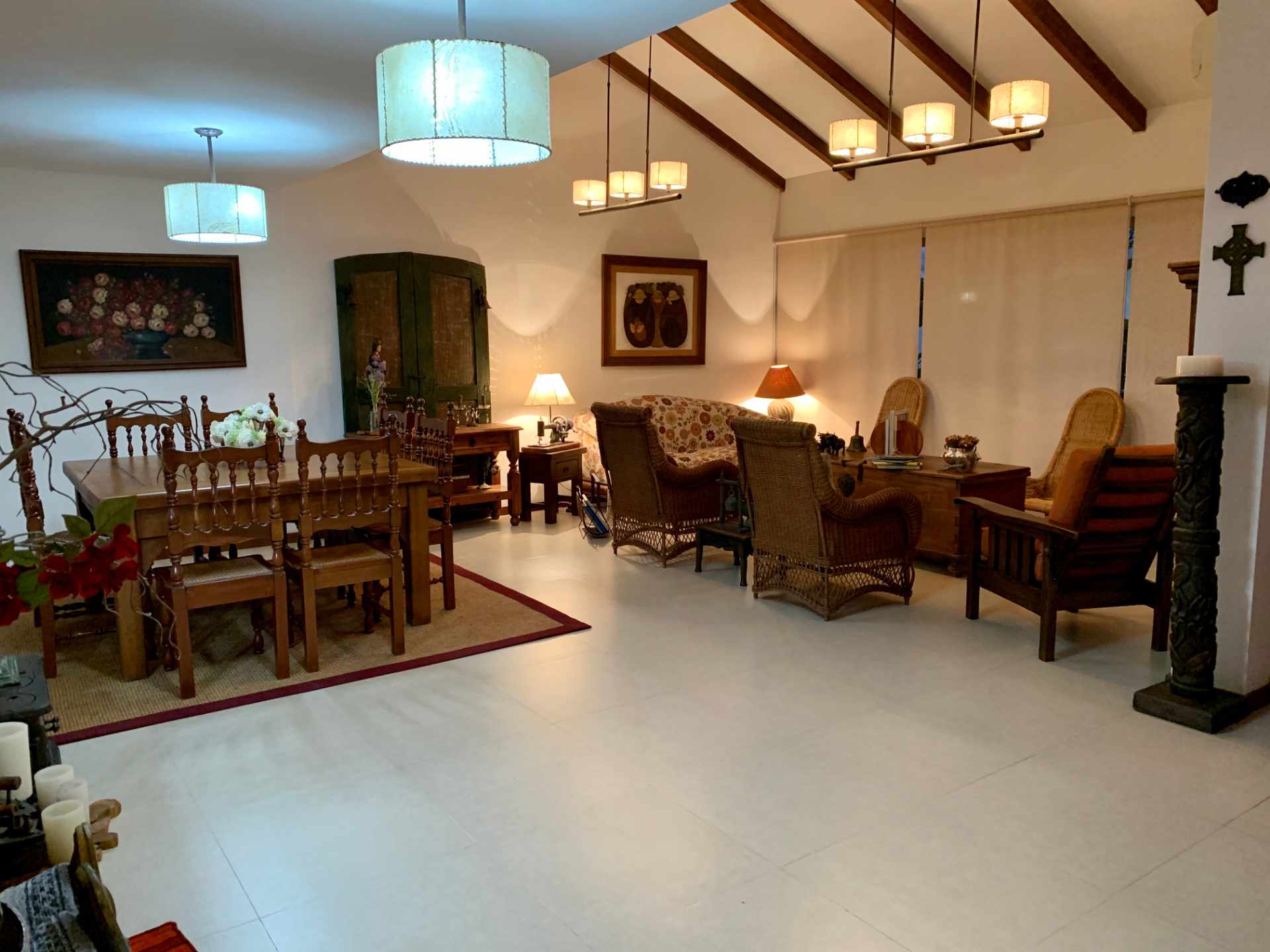 Casa en Las Palmas en Santa Cruz de la Sierra 3 dormitorios 4 baños 2 parqueos Foto 8