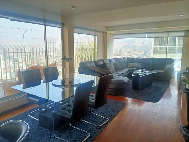 Casa en Auquisamaña en La Paz 4 dormitorios 4 baños 2 parqueos Foto 6