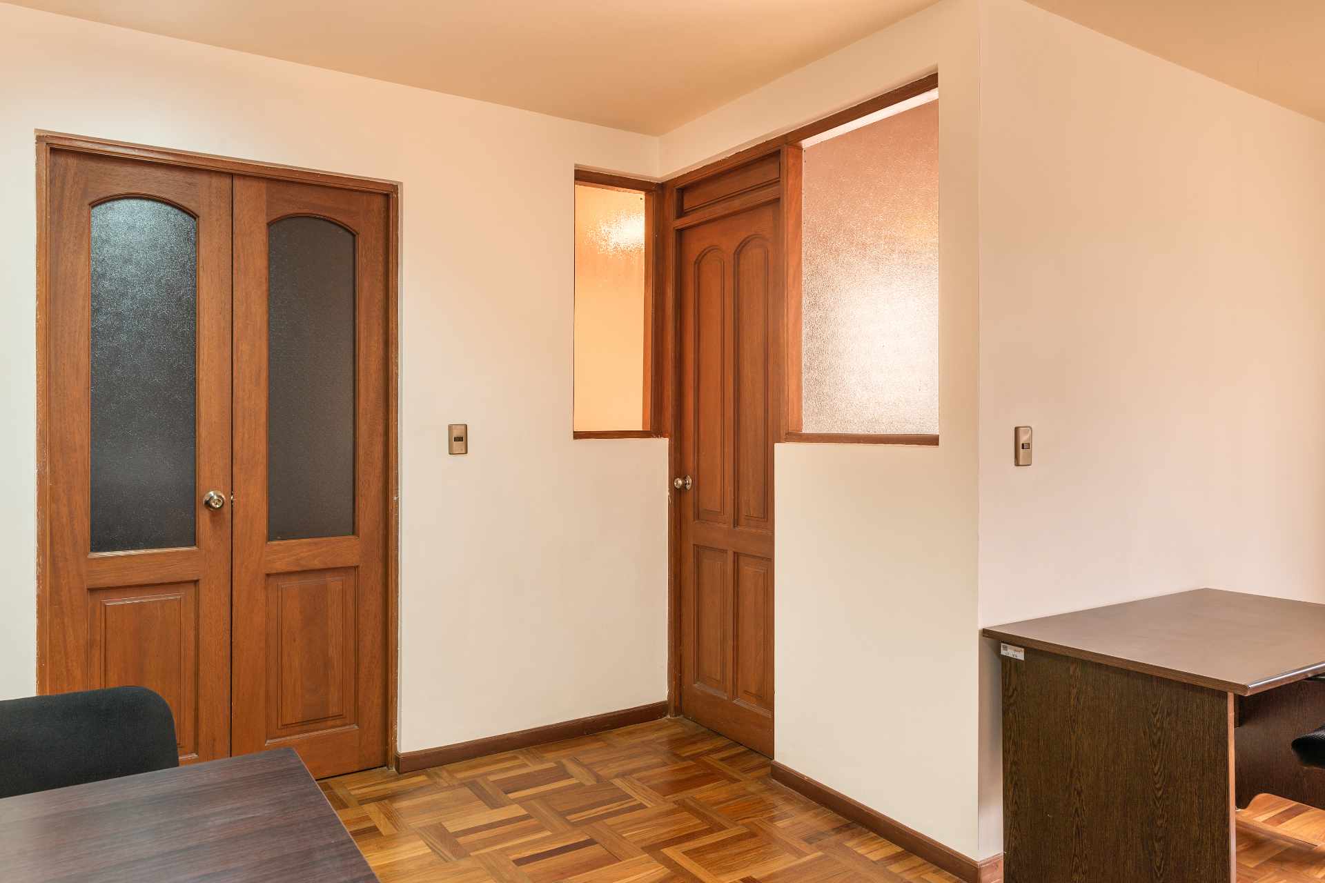 Oficina en VentaAv. Villarroel 1851 Foto 14