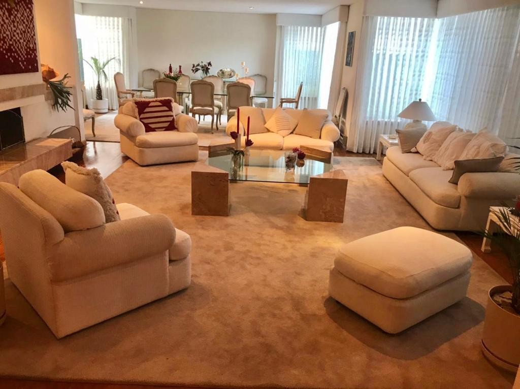 Casa Linda Casa Vacía en Alquiler o Venta
4 dormitorios en suite, Zona Irpavi
 Foto 11