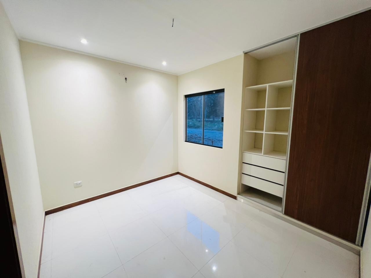 Casa Condominio Joinville 8vo. anillo av. Beni 
 Foto 5