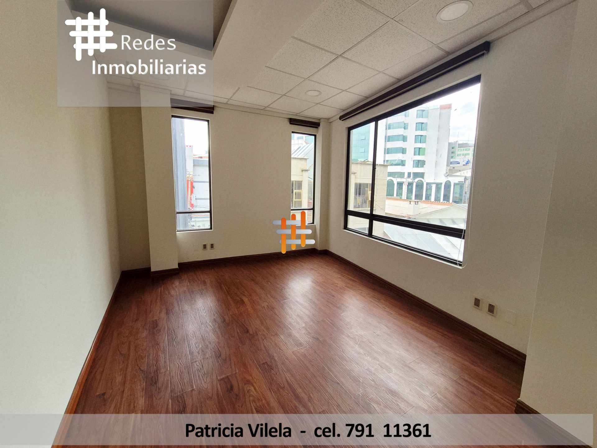 Oficina en Venta𝐈𝐍𝐂𝐎𝐌𝐏𝐀𝐑𝐀𝐁𝐋𝐄 𝐎𝐏𝐎𝐑𝐓𝐔𝐍𝐈𝐃𝐀𝐃 — 𝐇𝐄𝐑𝐌𝐎𝐒𝐀 𝐎𝐅𝐈𝐂𝐈𝐍𝐀 𝐄𝐍 𝐕𝐄𝐍𝐓𝐀 O ALQUILER  𝐄𝐍 𝐒𝐀𝐍 𝐌𝐈𝐆𝐔𝐄𝐋 5 dormitorios 2 baños  Foto 5