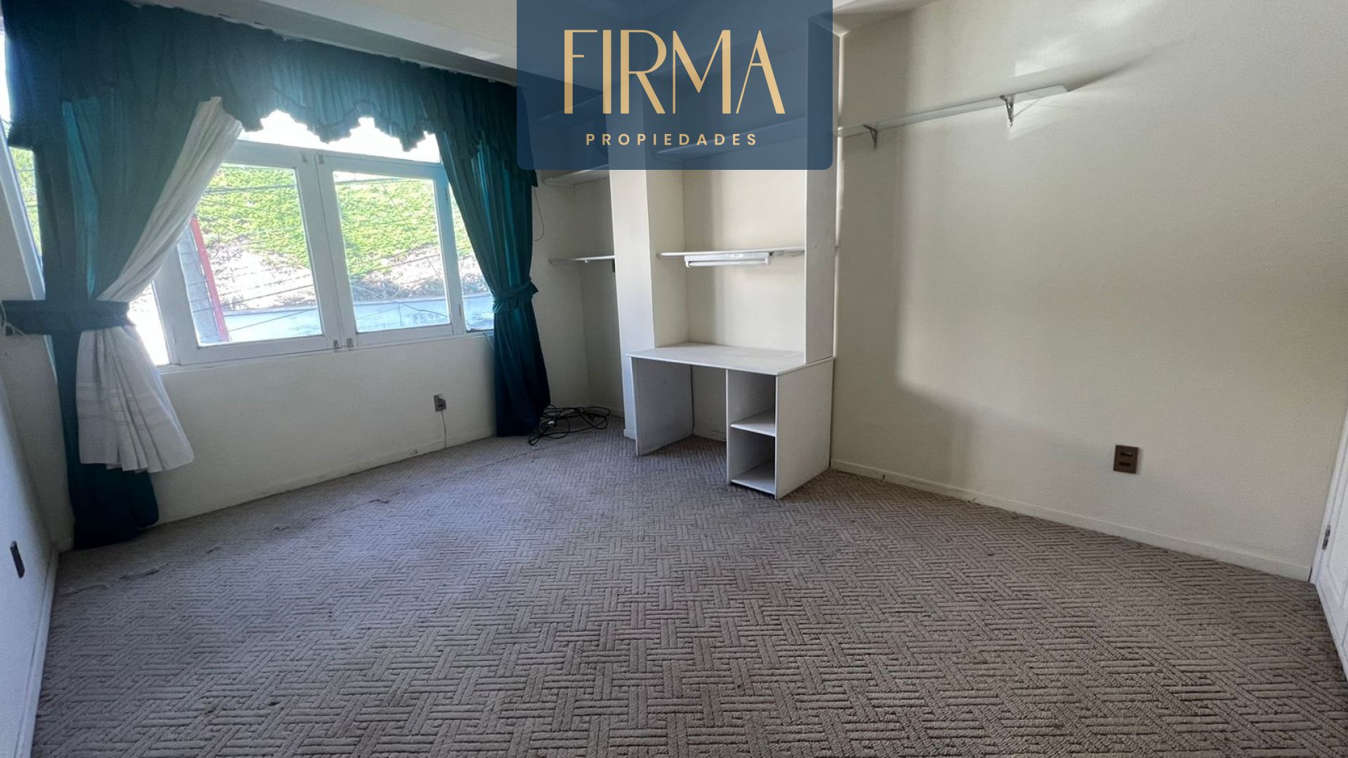 Departamento en AnticréticoDEPARTAMENTO DUPLEX EN ANTICRETICO EN COTA COTA 4 dormitorios 5 baños 1 parqueos Foto 3