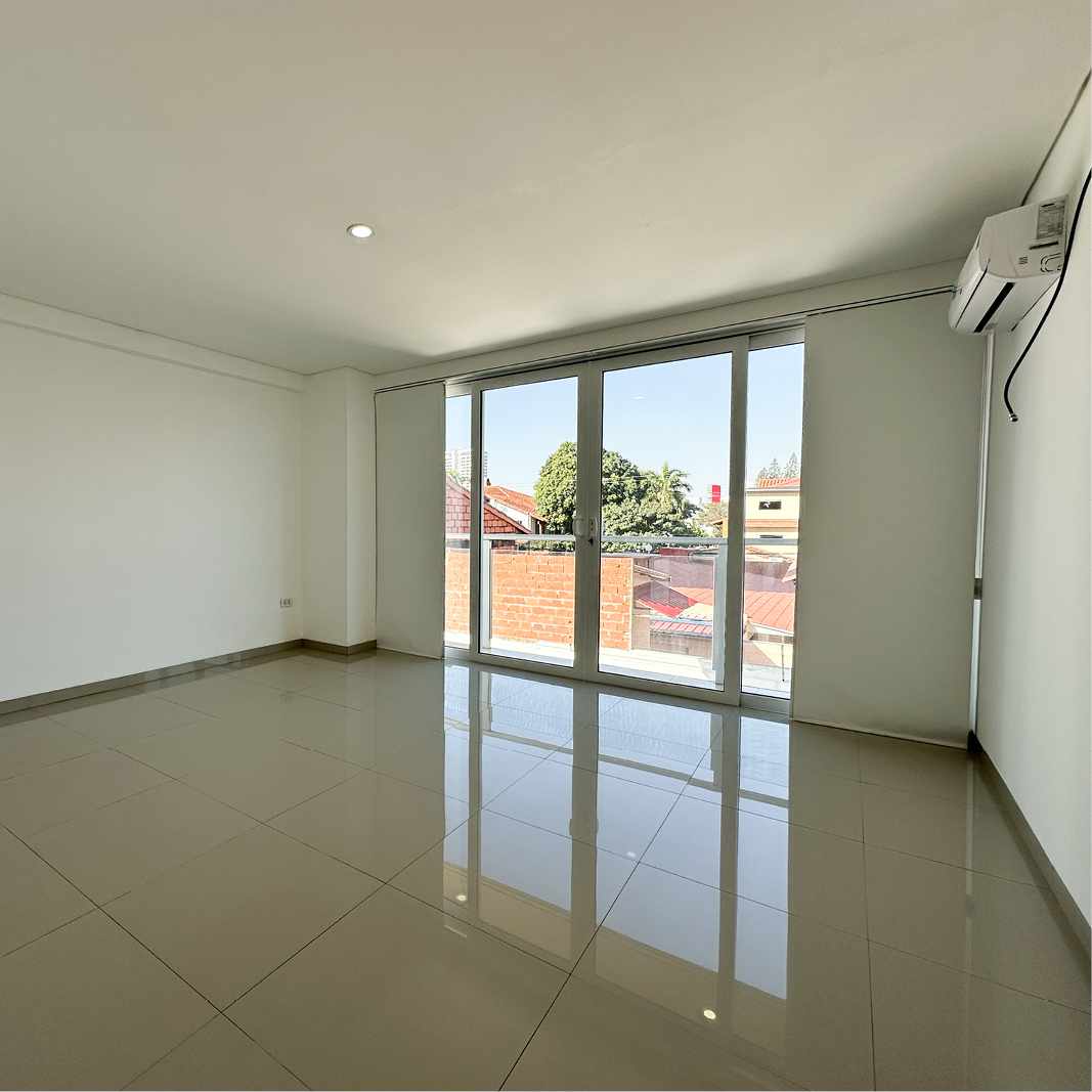 Departamento en VentaCond. San Francisco Norte, Av. Banzer entre 2do y 3er anillo 2 dormitorios 4 baños 1 parqueos Foto 13