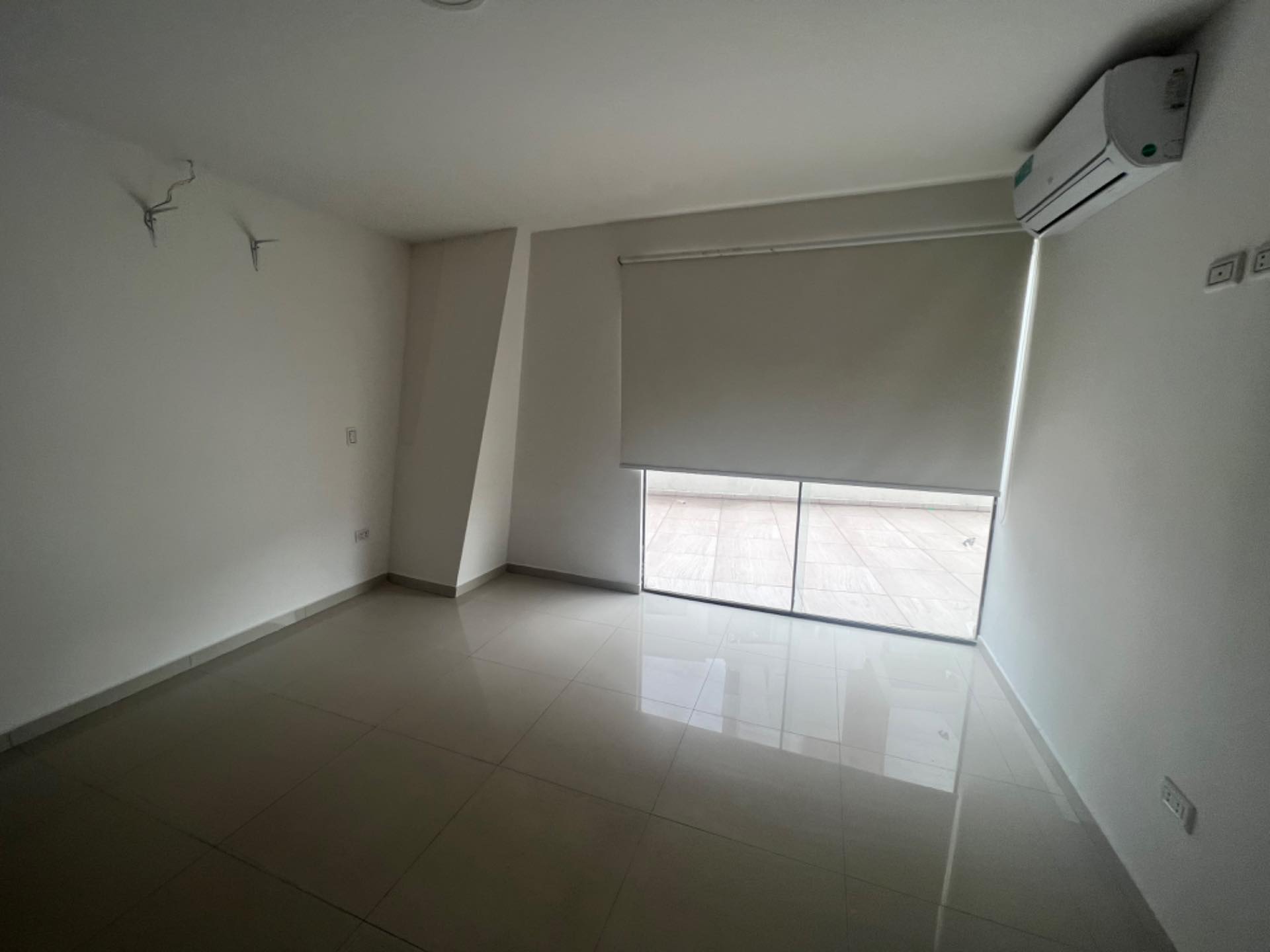 Departamento en Centro en Santa Cruz de la Sierra 3 dormitorios 3 baños 2 parqueos Foto 6