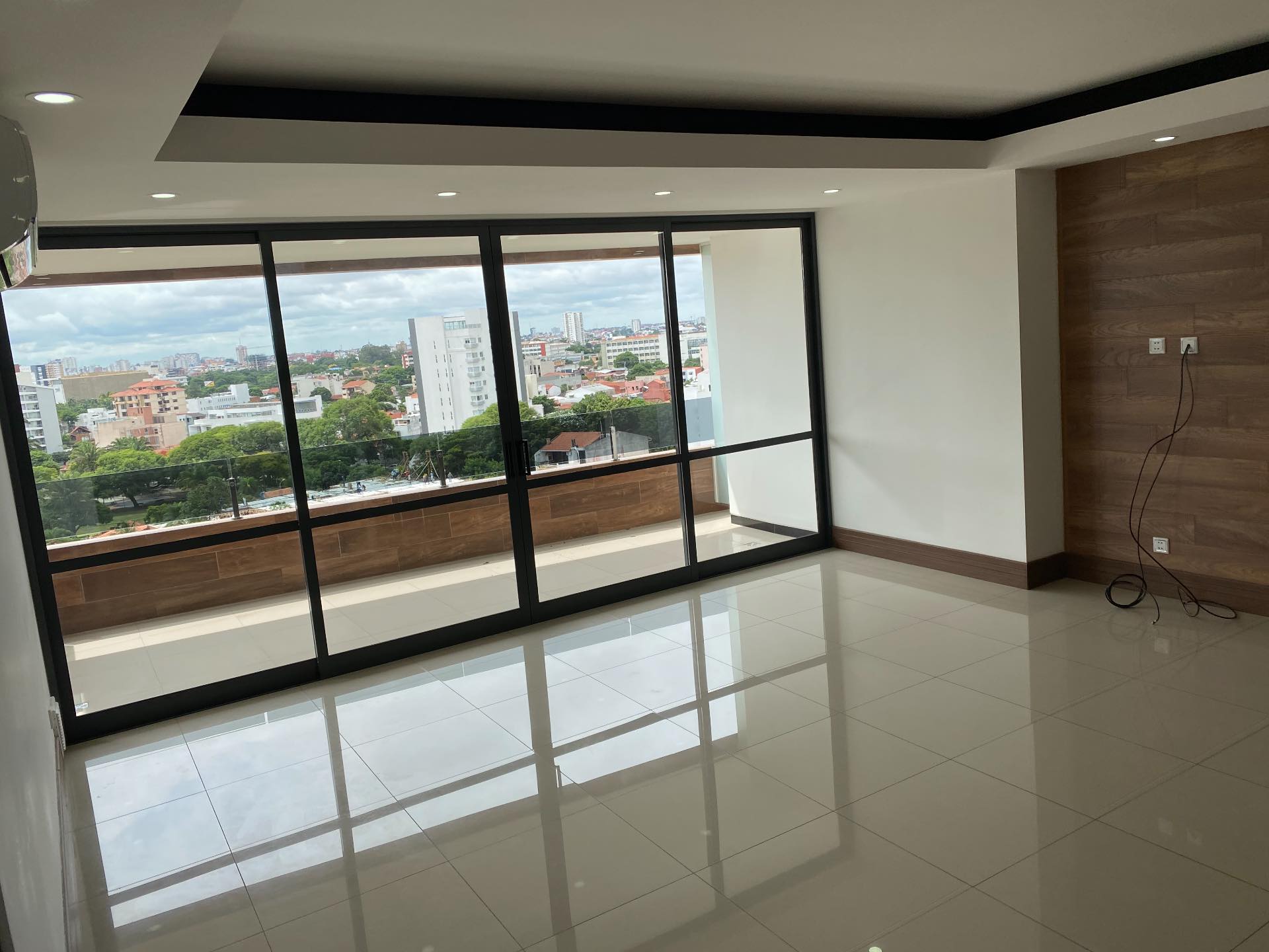 Departamento en VentaEdificio Madero Residence , Calle 6 Oeste esq. Enrique Finot  , Equipetrol  Foto 21