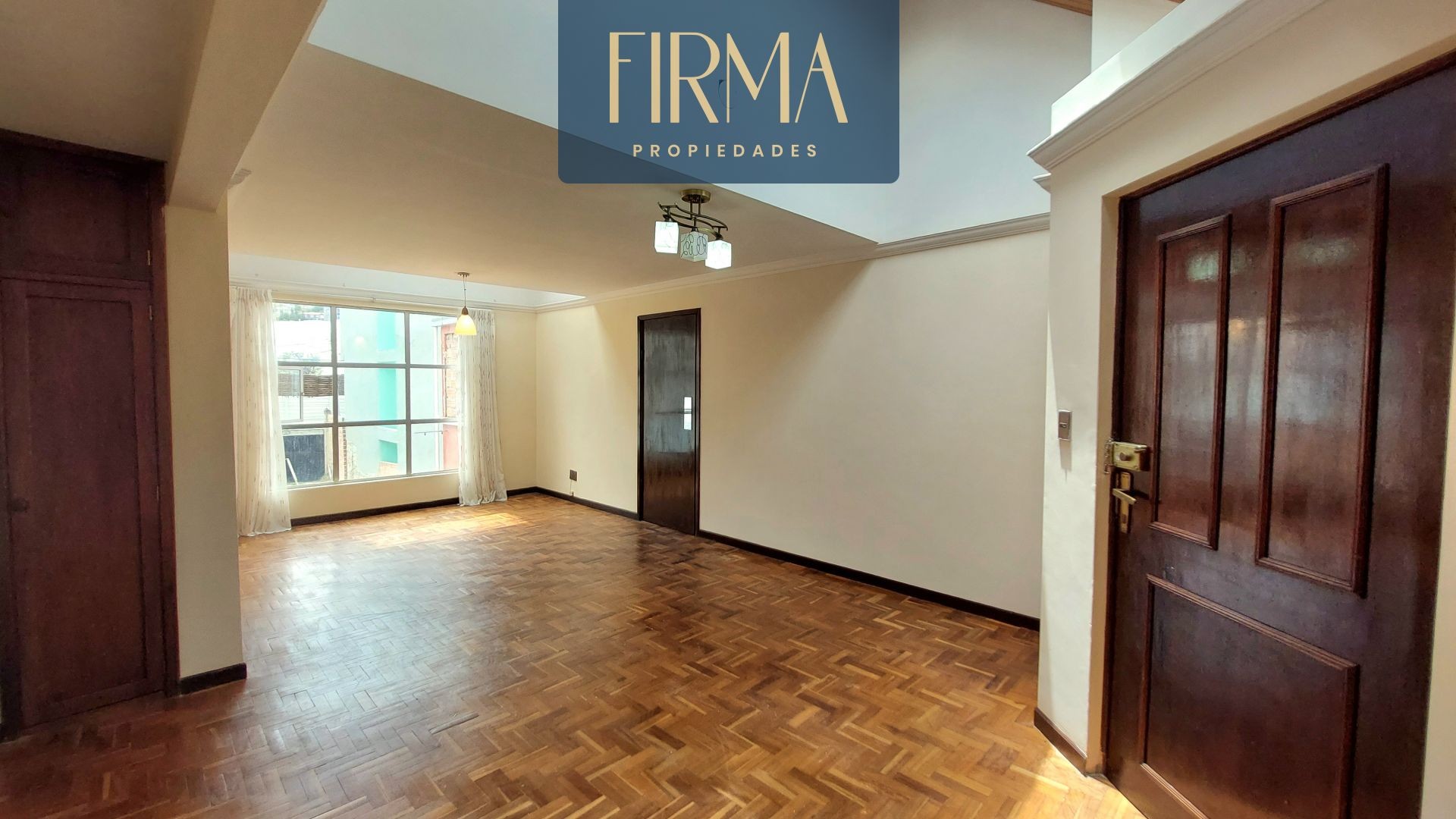 Departamento en Los Pinos en La Paz 3 dormitorios 2 baños 1 parqueos Foto 9