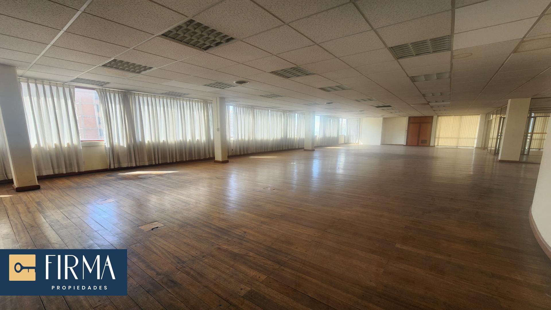 Edificio en Miraflores en La Paz 25 dormitorios 12 baños 10 parqueos Foto 10