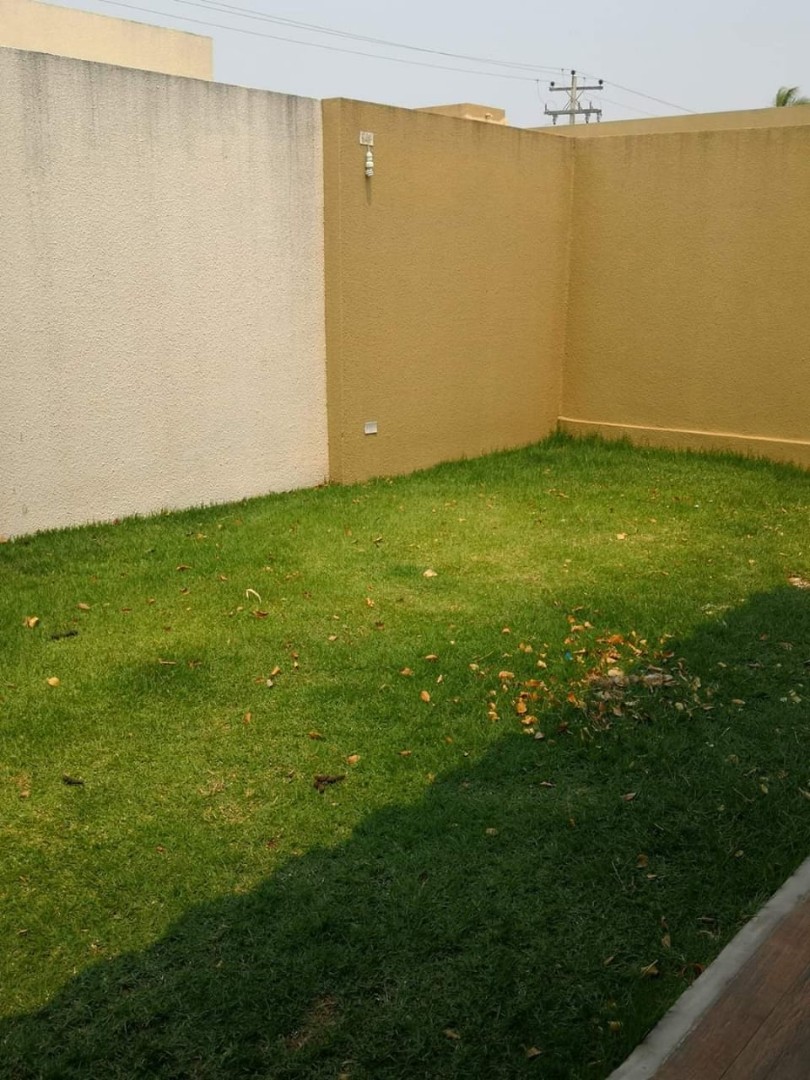 Casa en AlquilerZONA NORTE COND. SEVILLA BOSQUE 3 dormitorios 2 baños 1 parqueos Foto 3