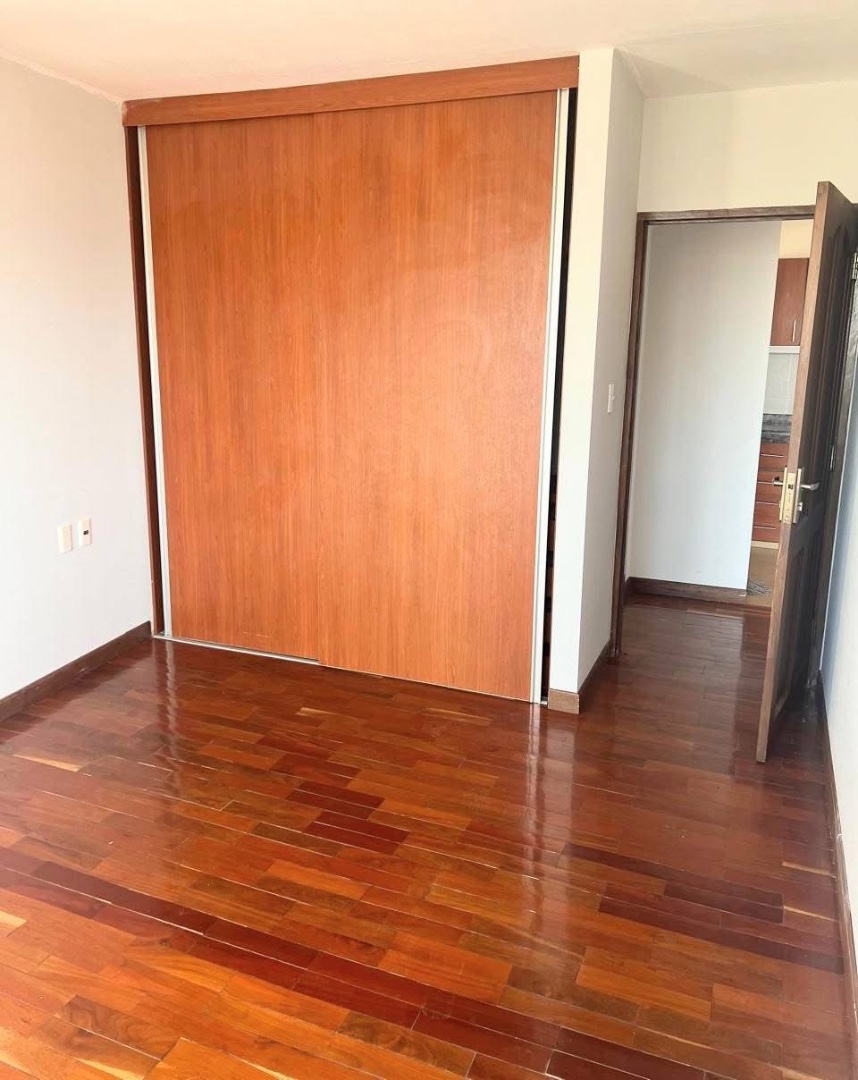 Departamento SOPOCACHI (cerca al canal 11) Foto 4