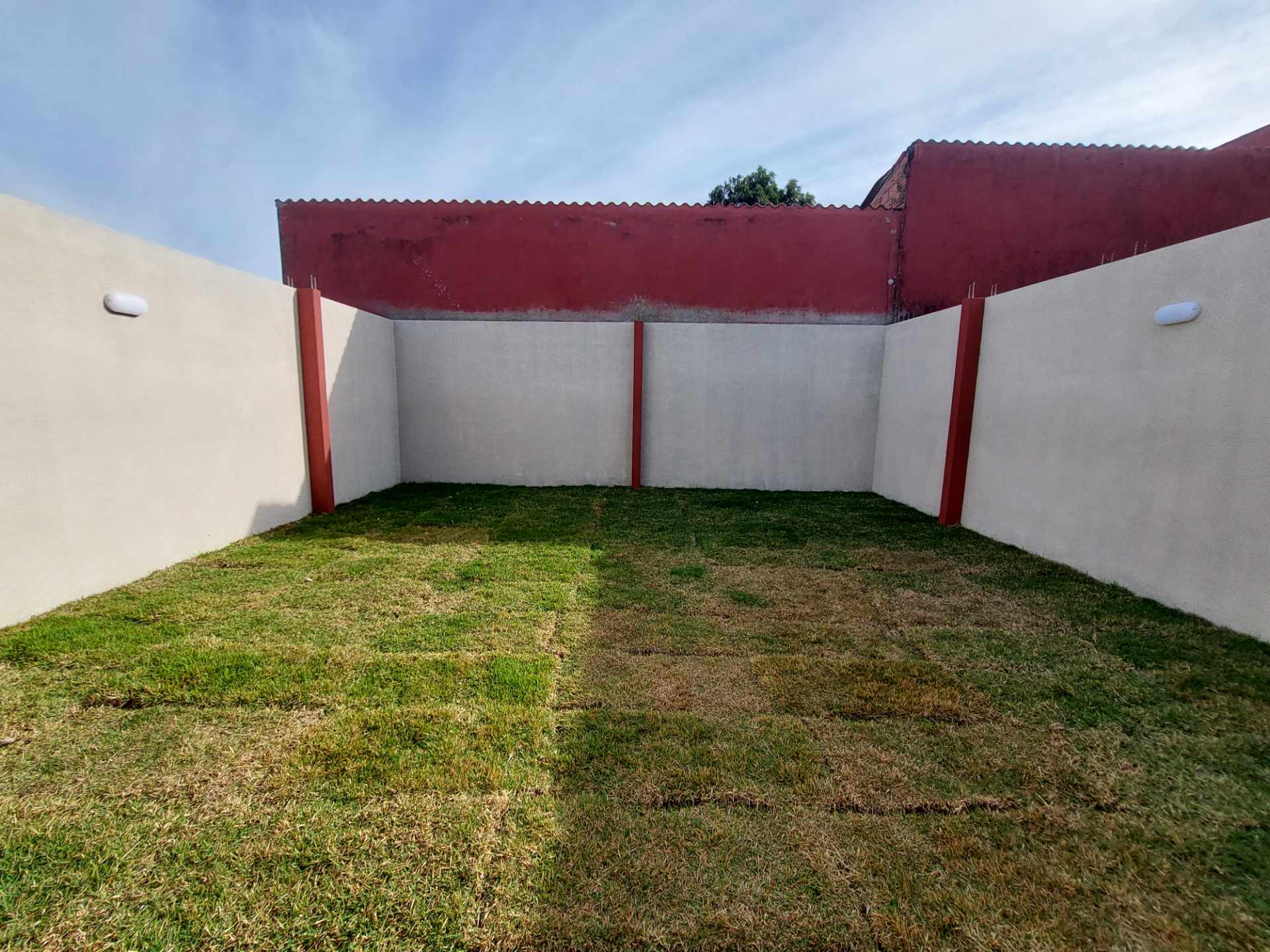 Casa en VentaCASA A ESTRENAR DE 3 DORMITORIOS – ZONA SUR, BARRIO 4 DE OCTUBRE Foto 10