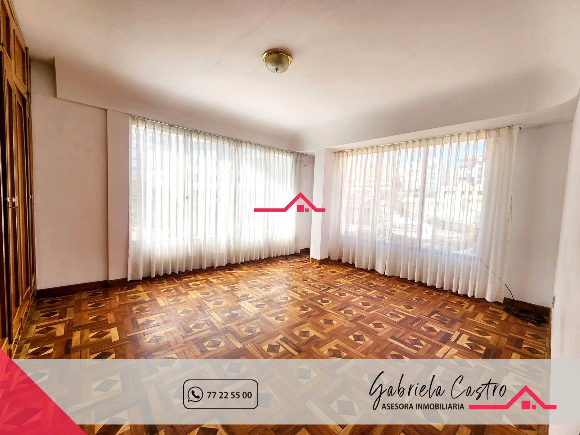 Casa en Calacoto en La Paz 6 dormitorios 6 baños 4 parqueos Foto 7