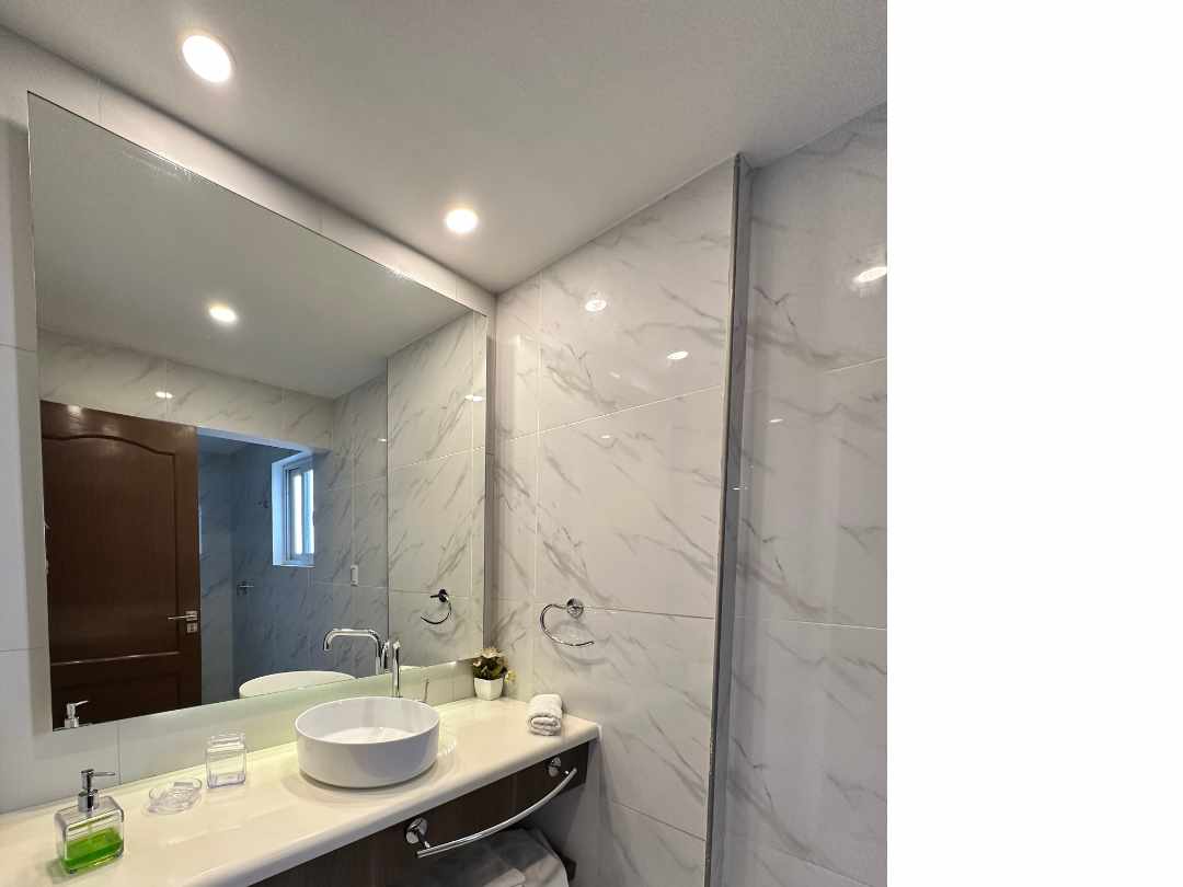 Departamento en Alquiler[AGUSTINA| EQUIPETROL NORTE] ALQUILER AMPLIO DEPARTAMENTO AMOBLADO DE 2 DORMITORIOS PET FRIENDLY 2 dormitorios 2 baños 1 parqueos Foto 9