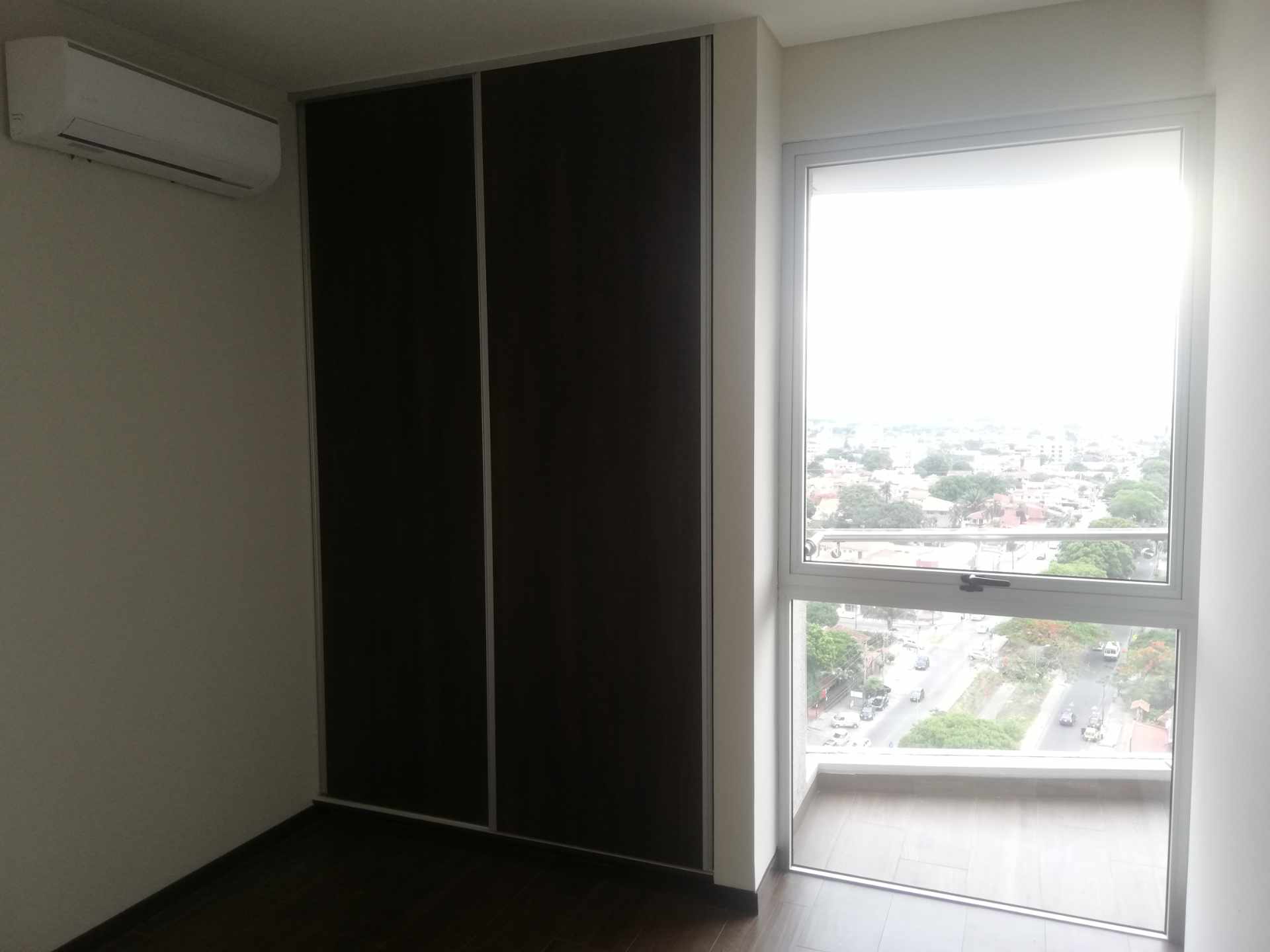 En Alquiler a $us 500 Foto 15