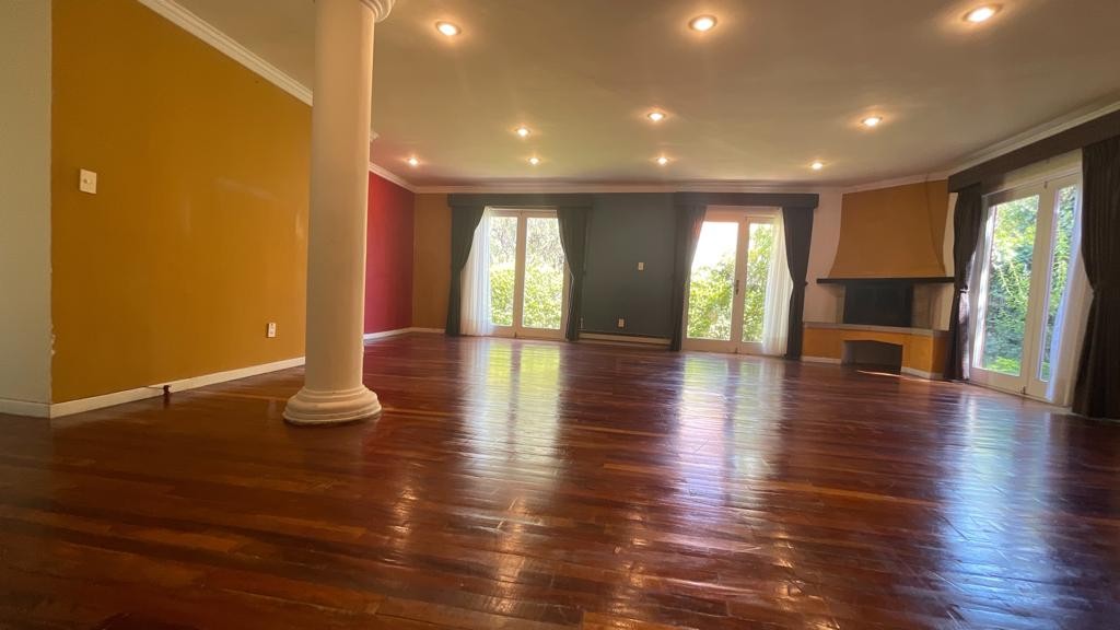 Casa en AlquilerCASA EN ALQUILER EN LA FLORIDA - CONDOMINIO CERRADO 3 dormitorios 4 baños 3 parqueos Foto 4