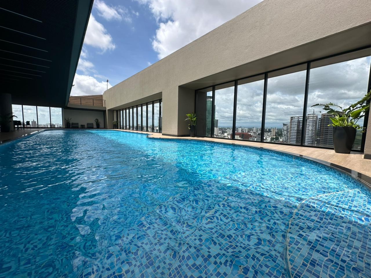 Departamento en AlquilerEQUIPETROL SKY MOON 
DEPARTAMENTO EN ALQUILER 
A ESTRENAR 2 DORMITORIOS  2 dormitorios 3 baños 1 parqueos Foto 3