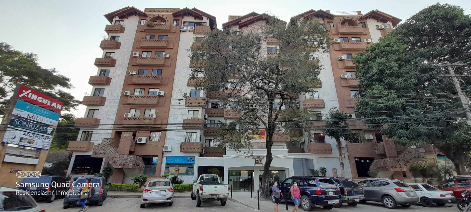 Departamento en AlquilerCONDOMINIO CASA GRANDE - AV. BENI 2º y 3er anillo  Foto 16