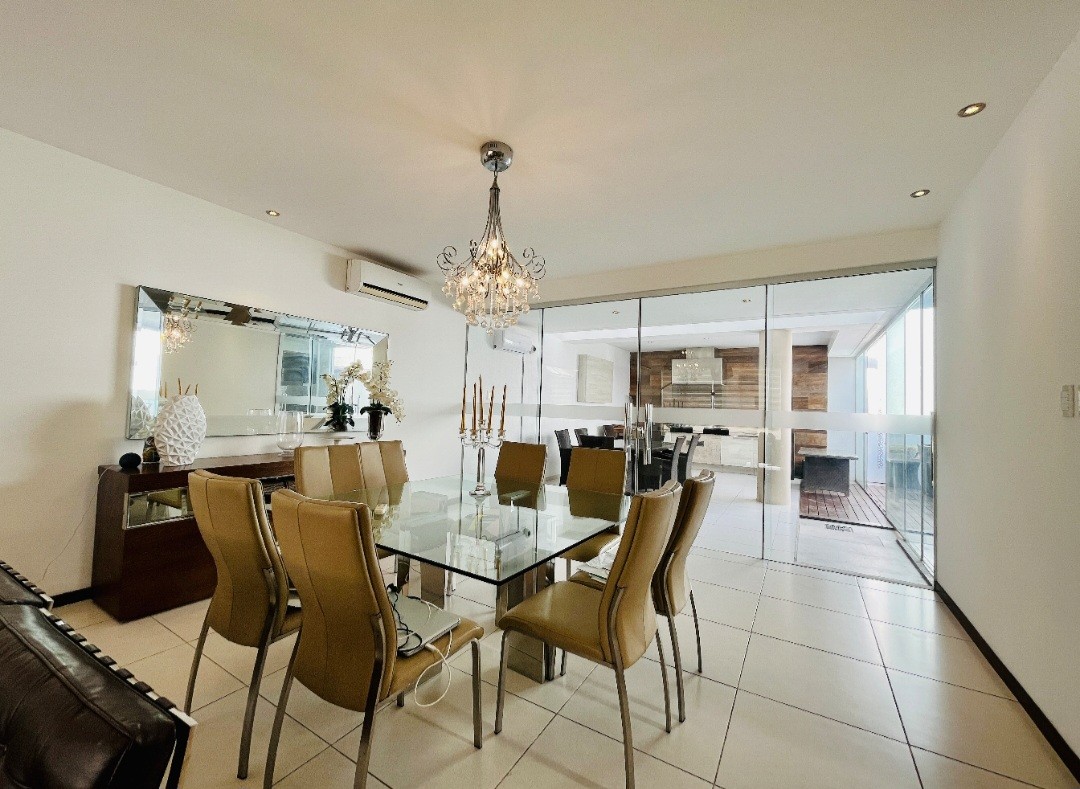 Casa en VentaCOND. VILLA FATIMA, AV. CANAL PEDRO VELEZ ENTRE 4TO Y 5TO ANILLO 4 dormitorios 3 baños 2 parqueos Foto 16