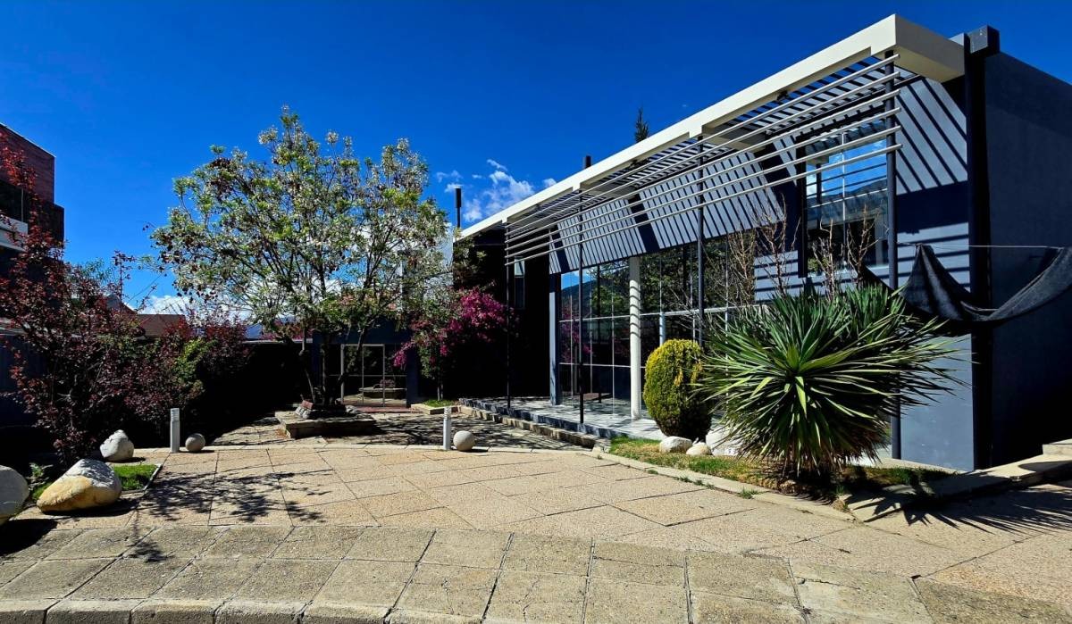 Casa en VentaURBANIZACIÓN UMAMANTA FASE - MANZANO G 3 dormitorios 3 baños 2 parqueos Foto 2