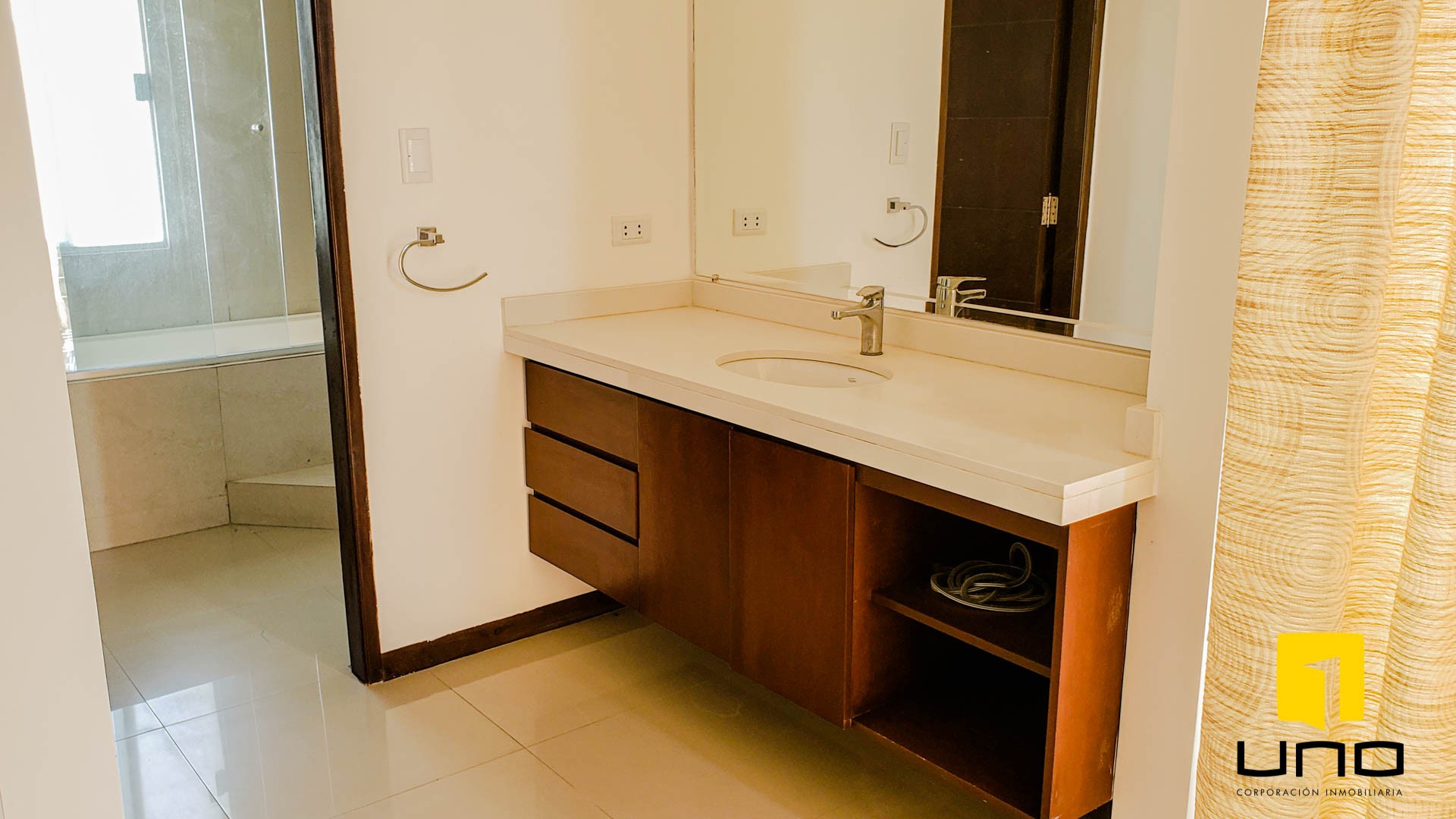 Casa CONDOMINIO LAS BRISAS MODERNA CASA EN VENTA Foto 16