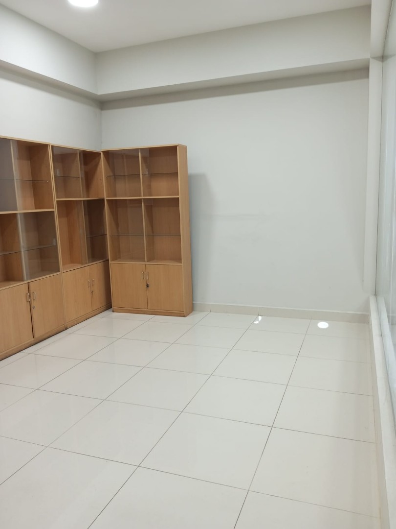 Local comercial en Noroeste en Cochabamba  1 baños  Foto 3