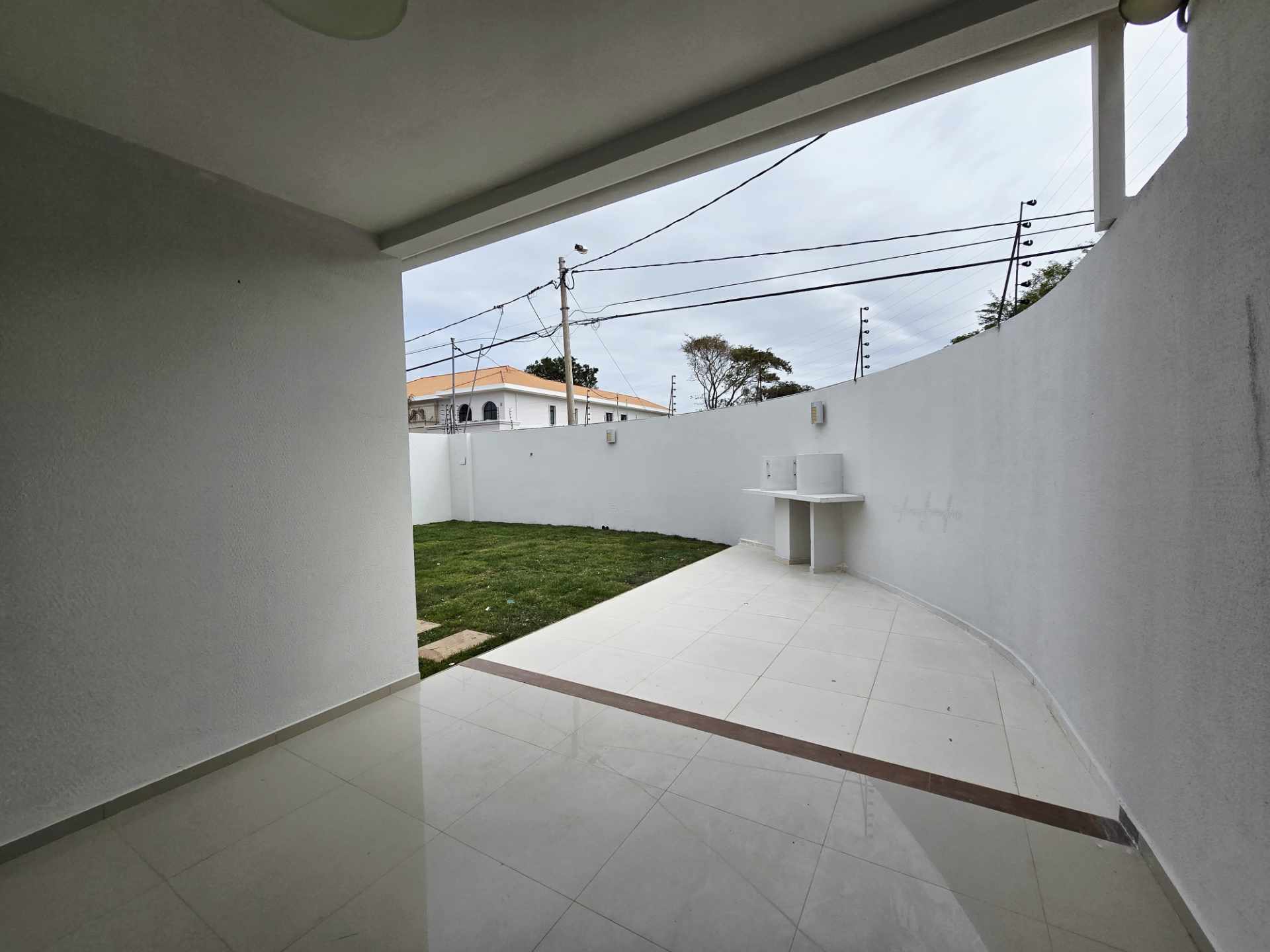 Casa en AlquilerAvenida Pirai  Foto 4