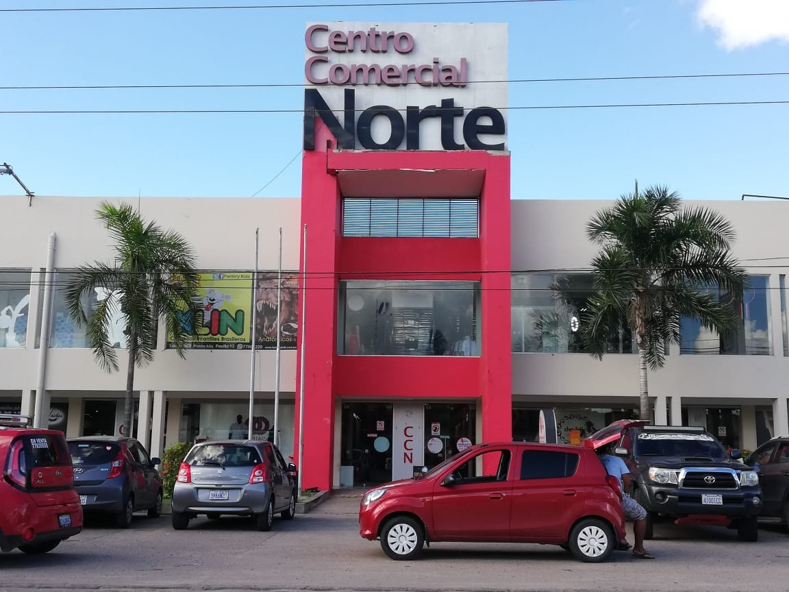 Local comercial en VentaDE OCACION  2LOCALES EN VENTA 
EN COMERCIAL NORTE Foto 2