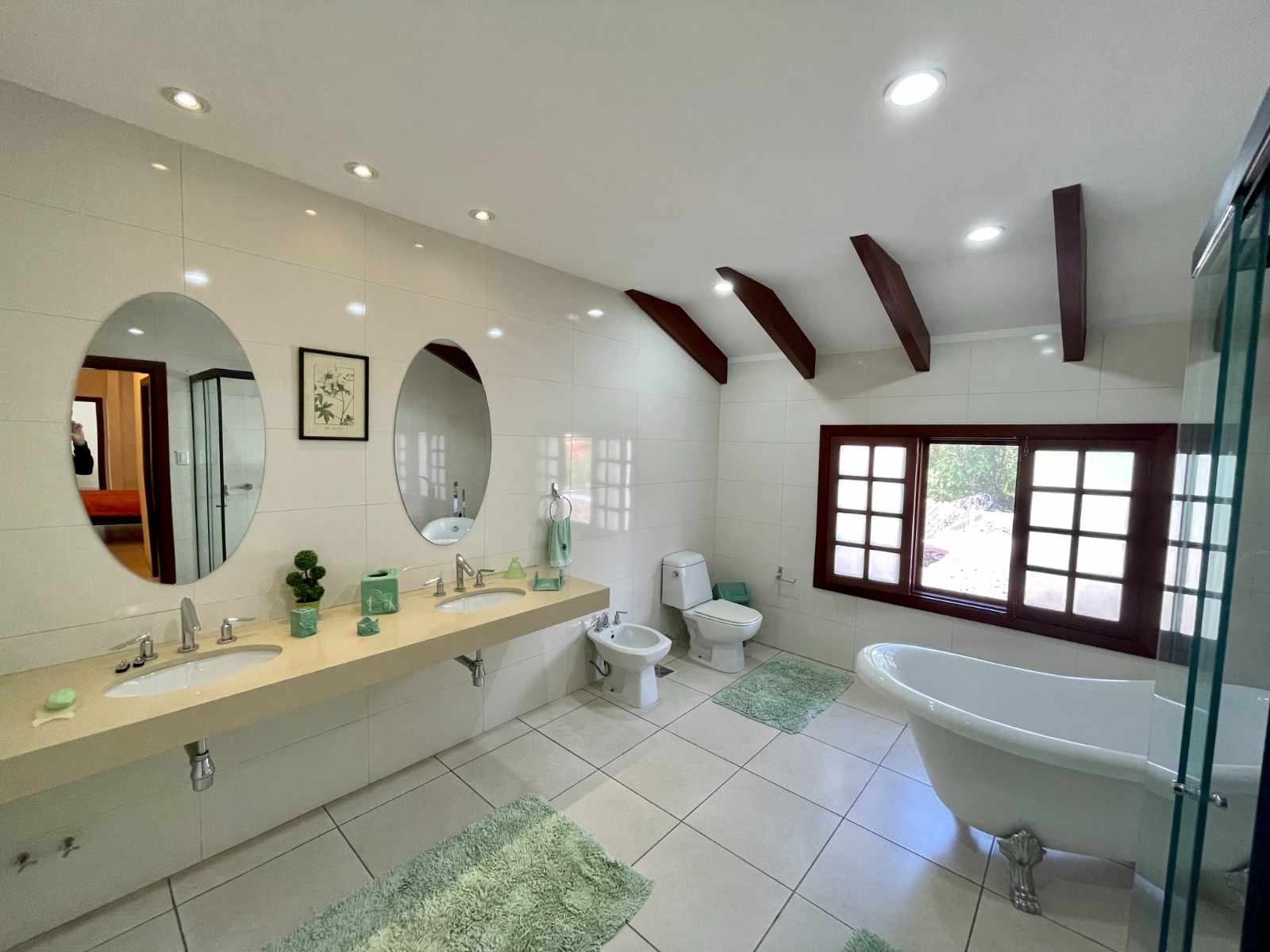 En Alquiler a $us 2,700 Foto 4