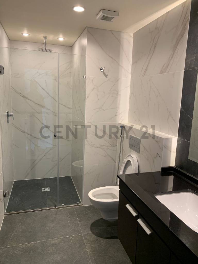 Departamento en Calacoto en La Paz 1 dormitorios 1 baños  Foto 3