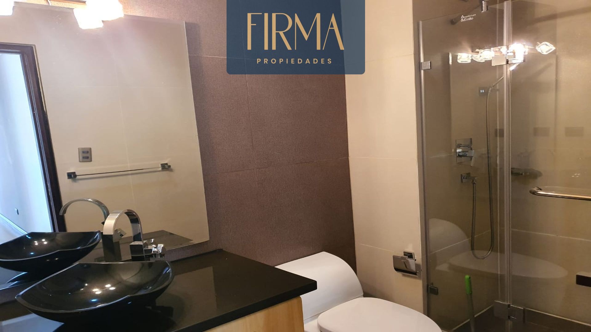 Departamento en Calacoto en La Paz 3 dormitorios 3 baños 1 parqueos Foto 10