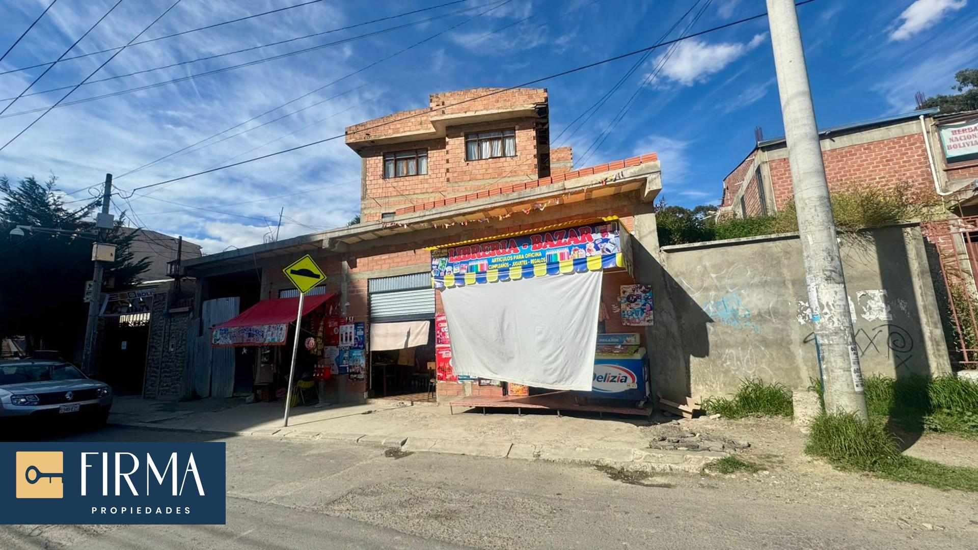 Terreno en VentaCASA COMO TERRENO EN VENTA, CALACOTO Foto 2