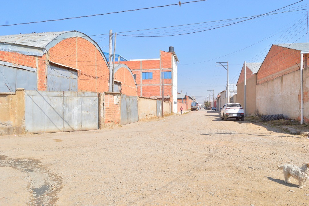 Galpón en Venta<b>GALPONES EN VENTA, EL ALTO, VILLA BOLÍVAR YKK.</b>    Foto 1