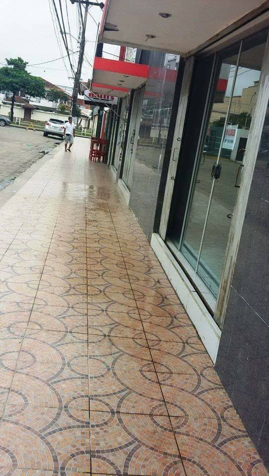 Casa Av. Piraí (entre 2do y 3er Anillo) lado Banco Ganadero Santa Cruz de la sierra Foto 5