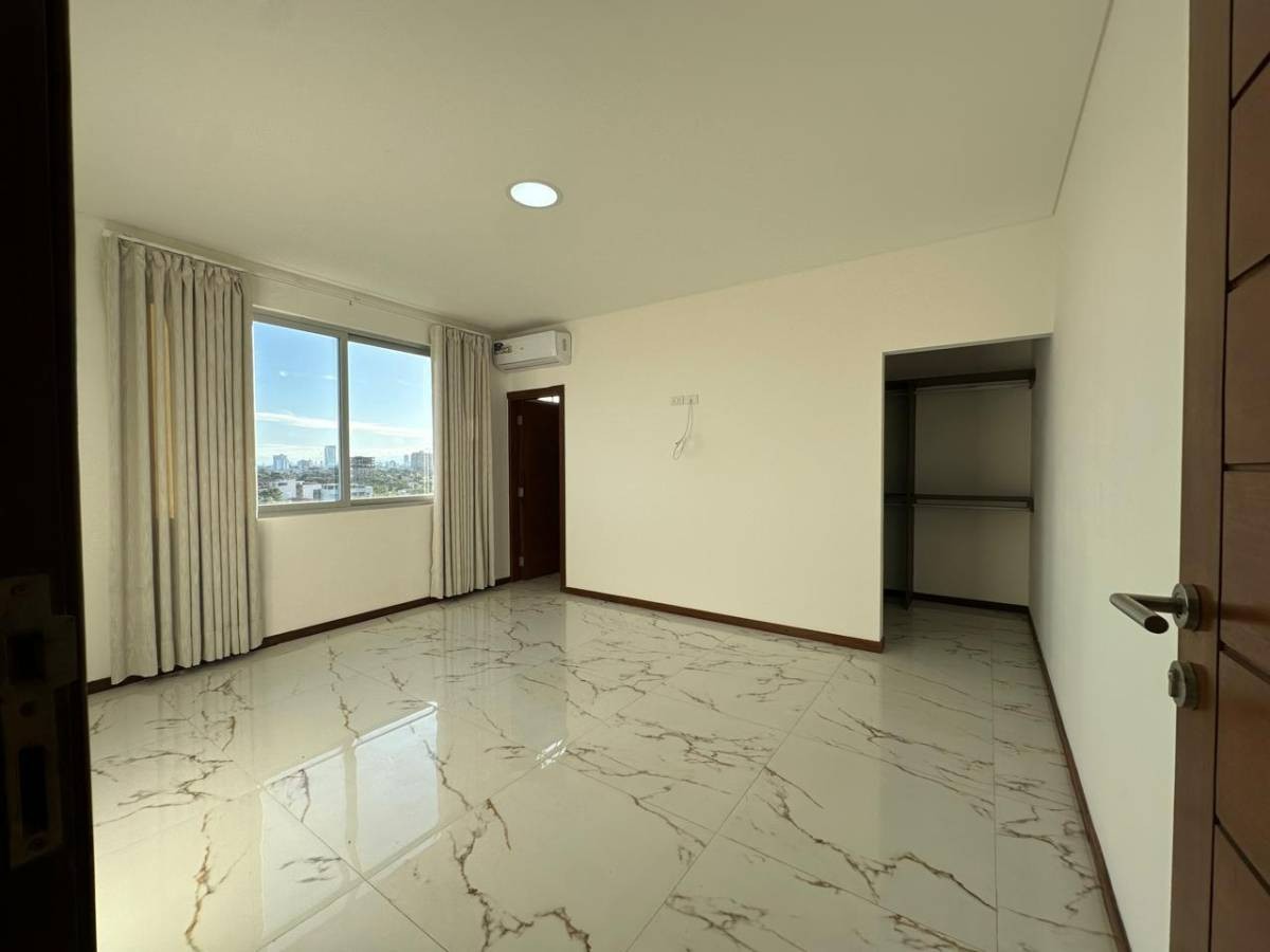 Departamento en VentaCondominio Lusitano Foto 7