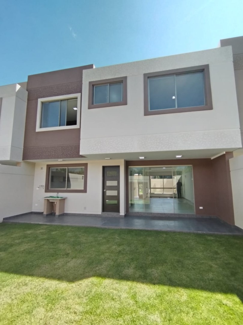 En Venta a $us 175,000 Foto 7