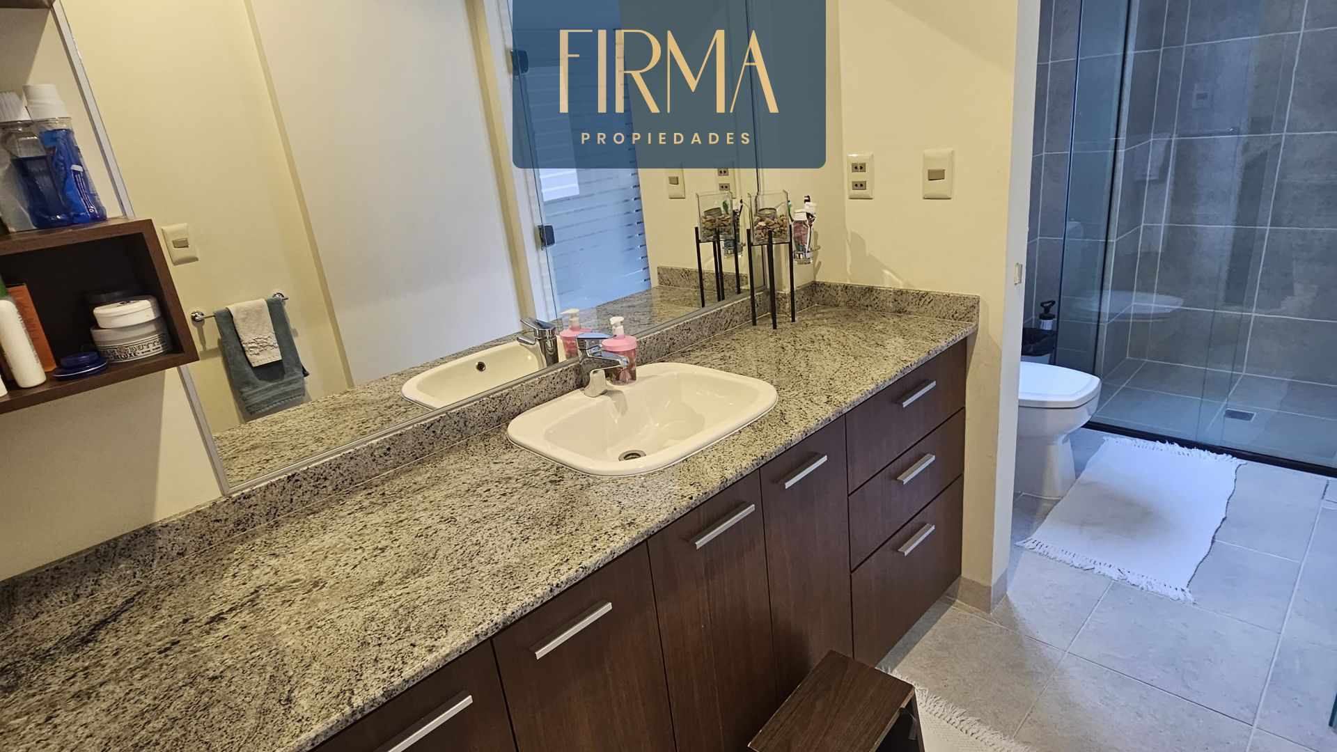 En Venta a $us 305,000 Foto 6