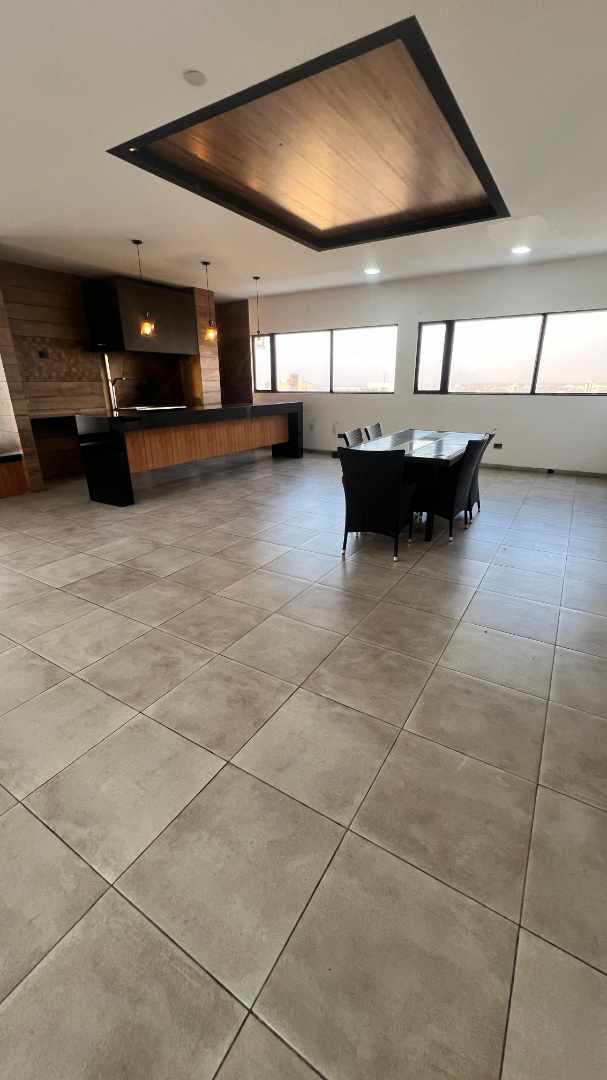 En Alquiler a Bs 6,350 Foto 19