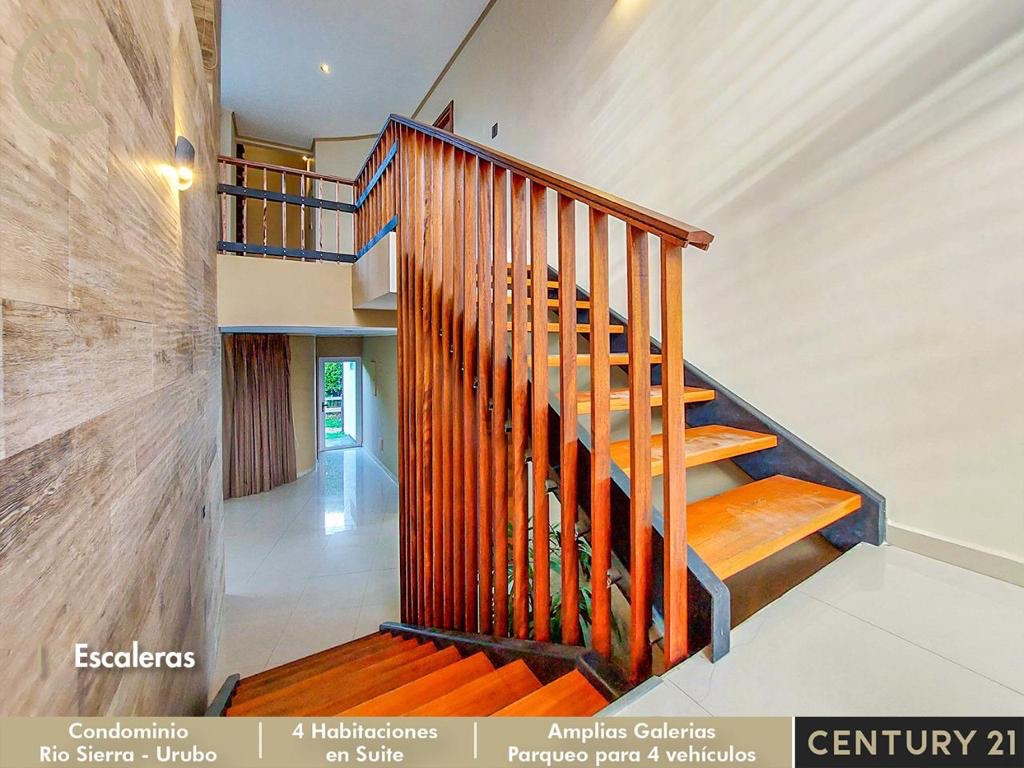 Casa en Urubó en Santa Cruz de la Sierra 4 dormitorios 5 baños 4 parqueos Foto 7