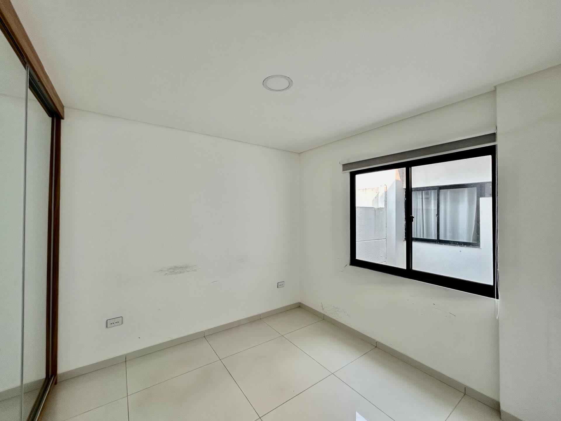 En Alquiler a Bs 3,900 Foto 13