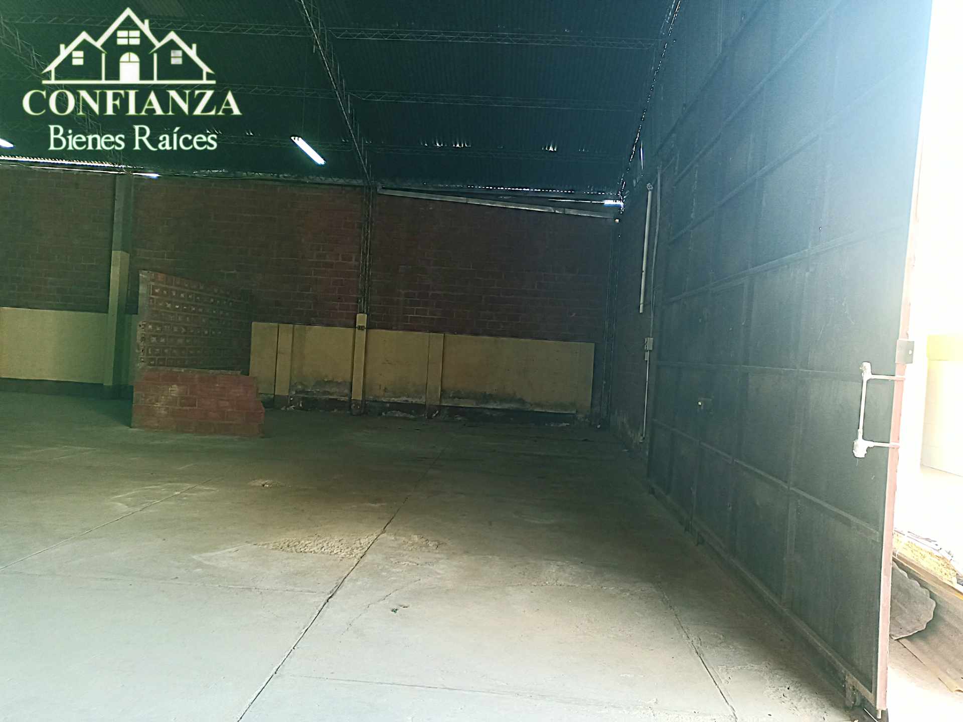 Galpón en La Chimba en Cochabamba    Foto 2