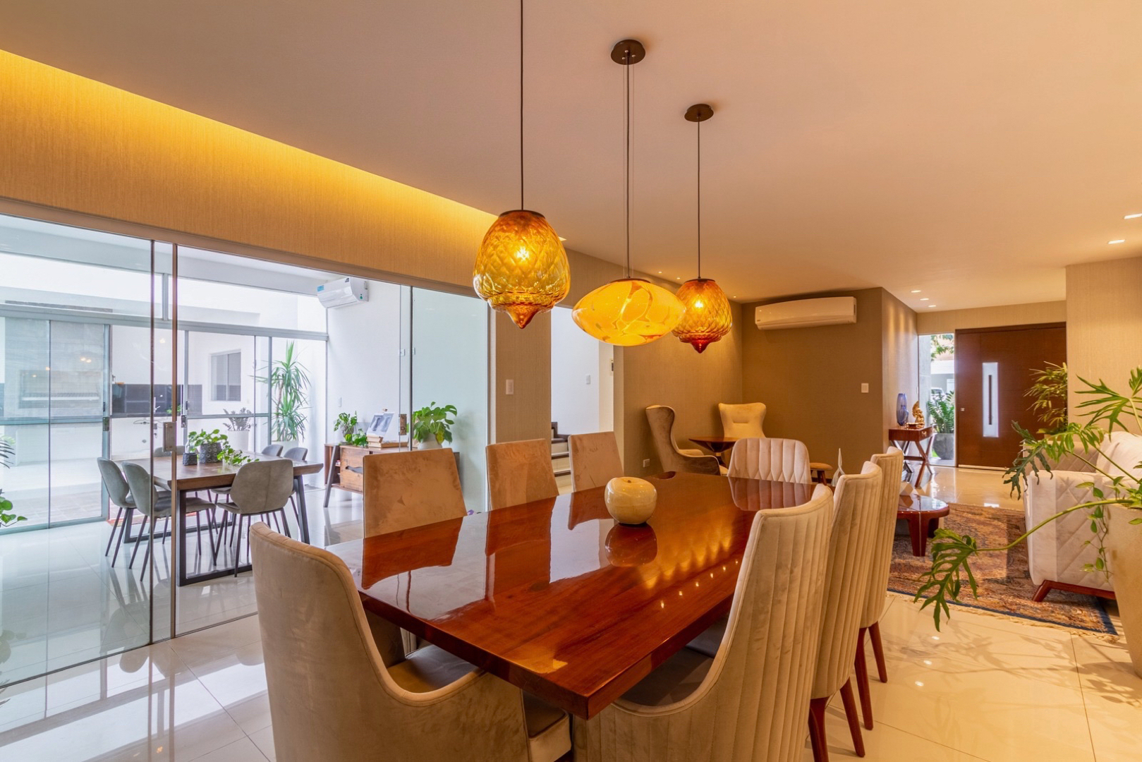 Casa en AlquilerAv. Octavo Anillo Banzer  Foto 16