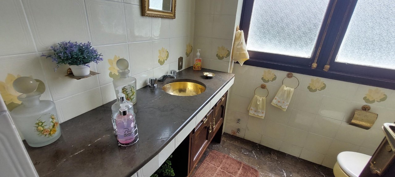 Casa en VentaACHUMANI CALLE 22, LINDA CASA EN VENTA 4 dormitorios 4 baños 3 parqueos Foto 12