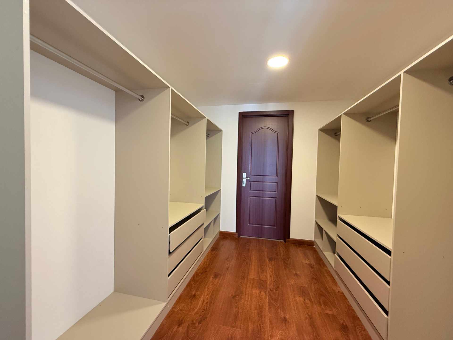 Casa en AlquilerMar Adentro Urubo  3 dormitorios 2 baños 2 parqueos Foto 5