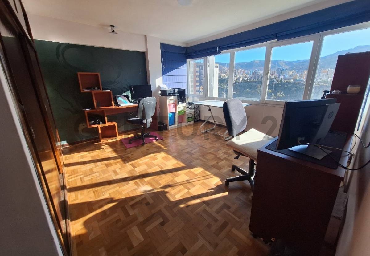 Departamento Av. Arce N° 2101, Piso 21, Edif. Calama, Zona Sopocachi, La Paz, Bolivia Foto 7