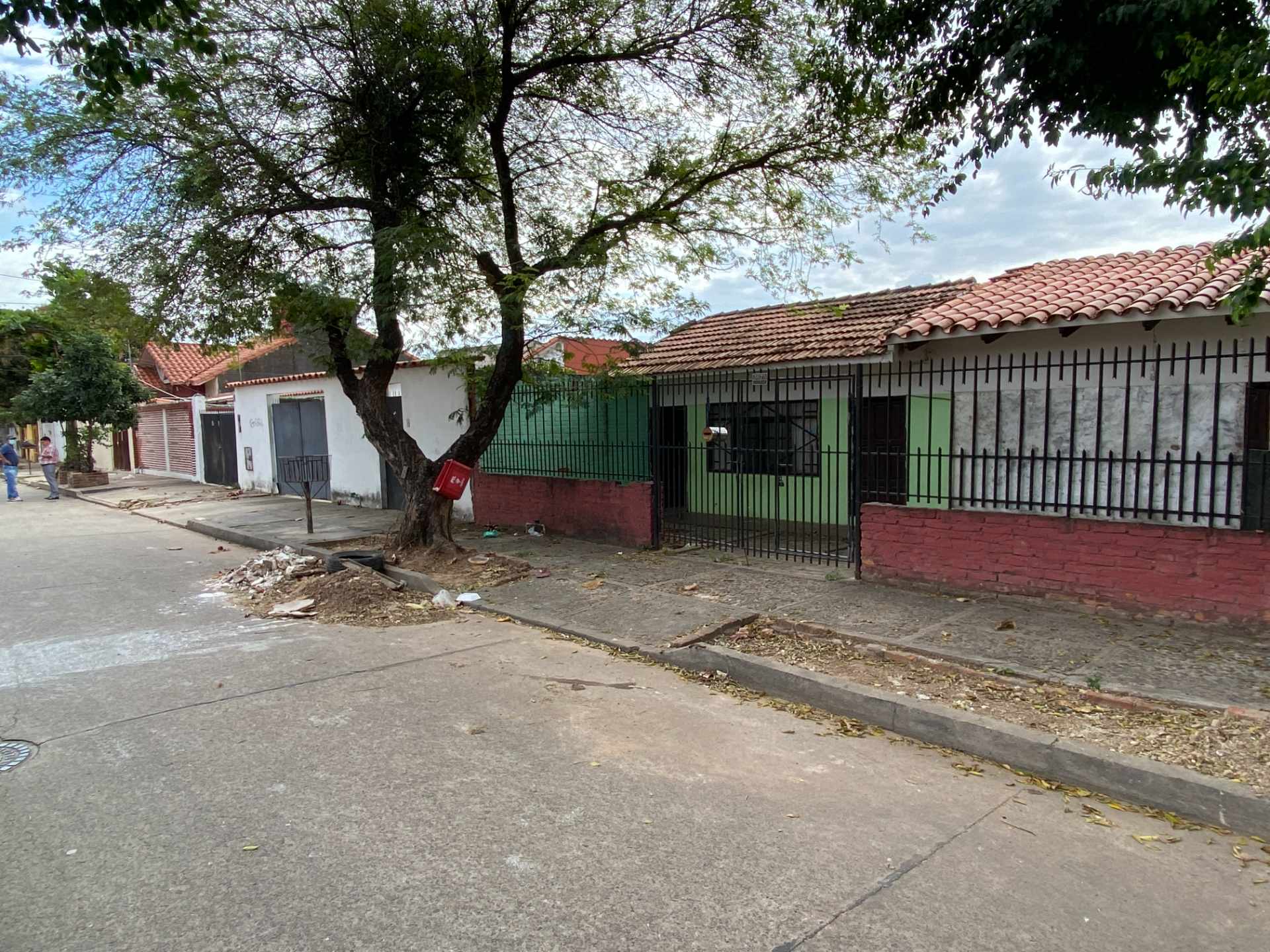 Casa en VentaBarrio Conavi cerca del Hospital Obrero entre 3er y 4to Anillo. 
 Foto 2