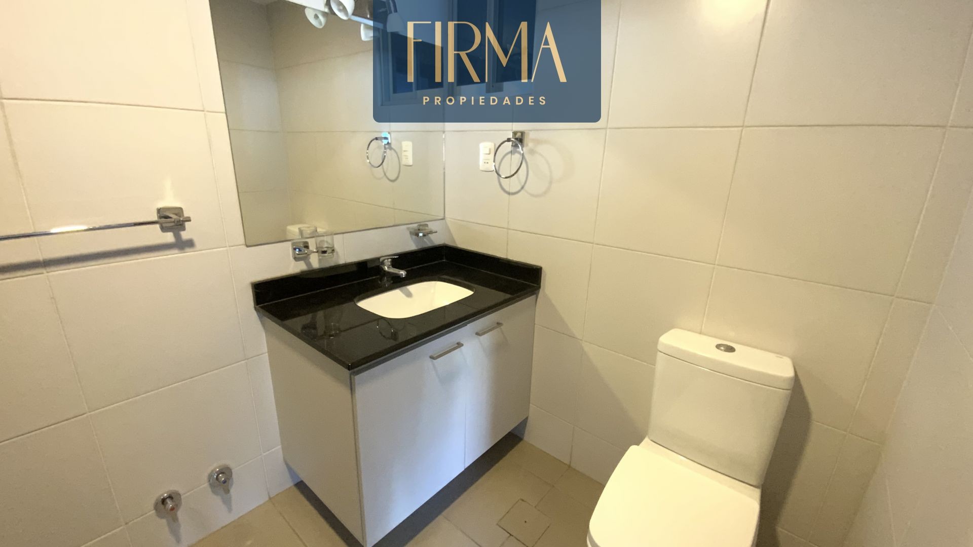 Departamento en VentaC. 22 DE CALACOTO ESQ. INOFUENTES  EDIF. LUZ SIDERAL DEPTO 402 Foto 8