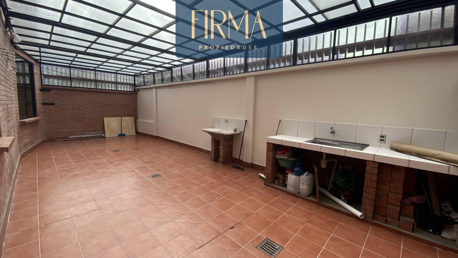 Departamento en AlquilerCalle 32. Av The Strongest Foto 1