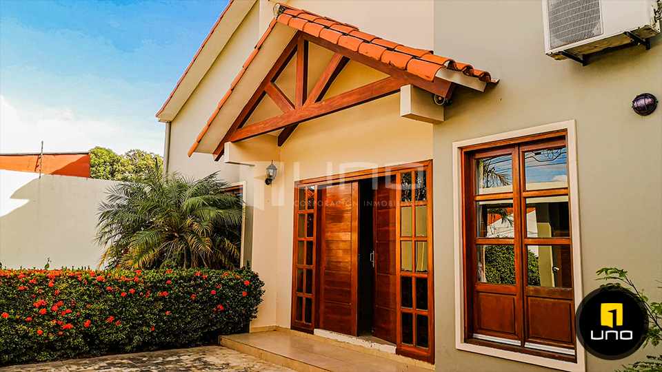 Casa en VentaAMPLIA CASA SOLO PARA OFICINA ZONA NORTE AV. BENI 5TO ANILLO Foto 2