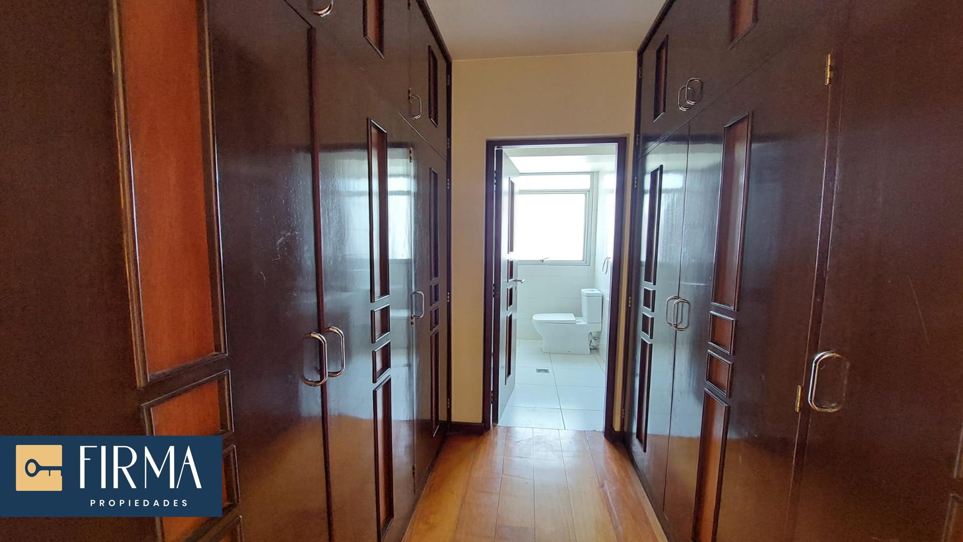 En Alquiler a Bs 3,800 Foto 11