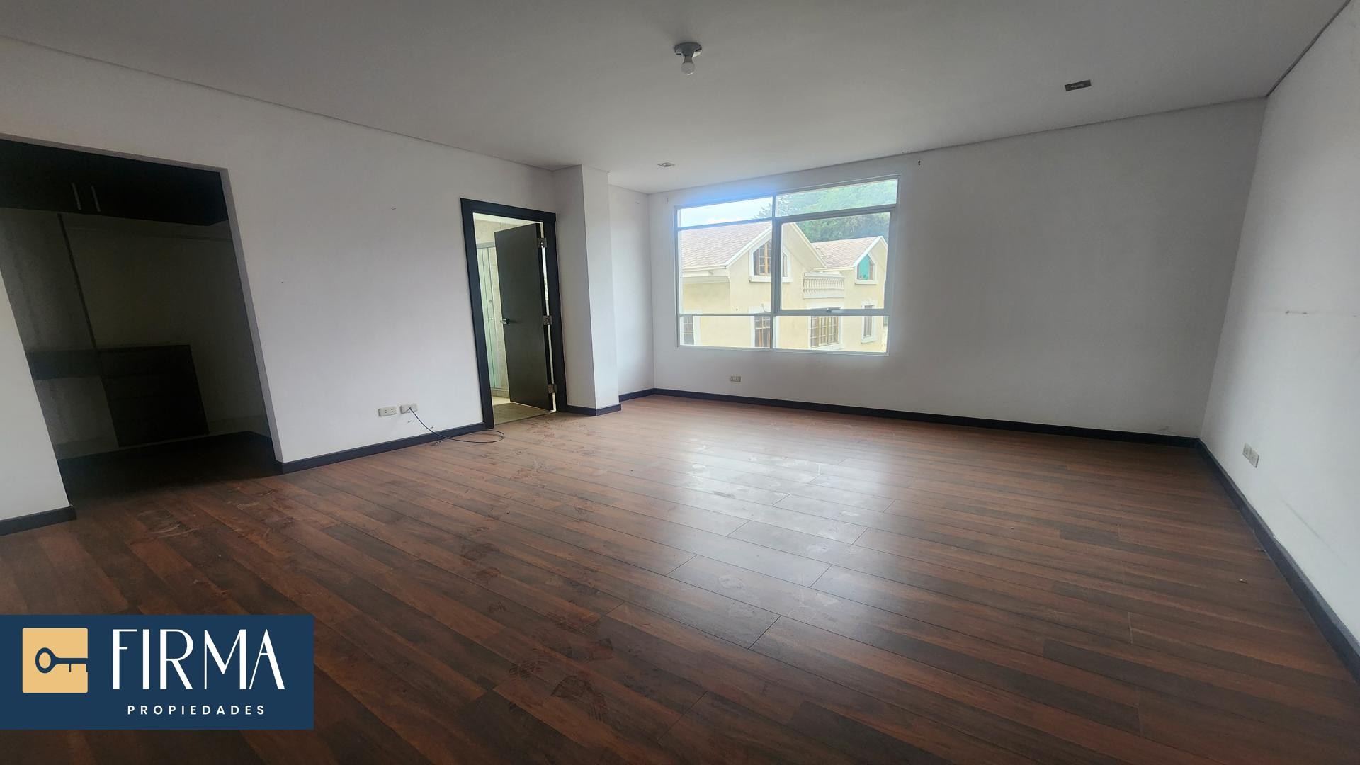 En Venta a $us 112,600 Foto 5